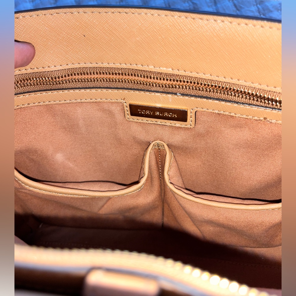 Tory Burch Robinson small tote - Picture 4 of 8